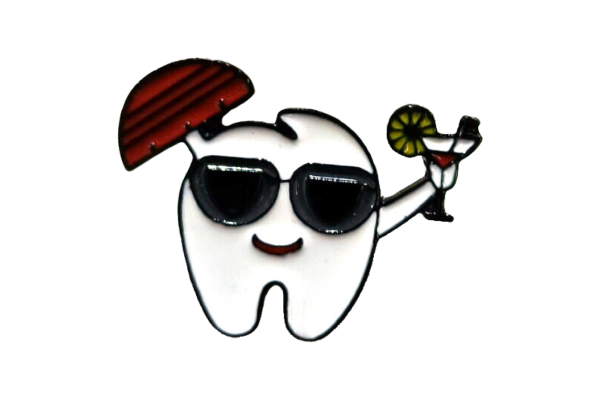 Pin broche metálico.